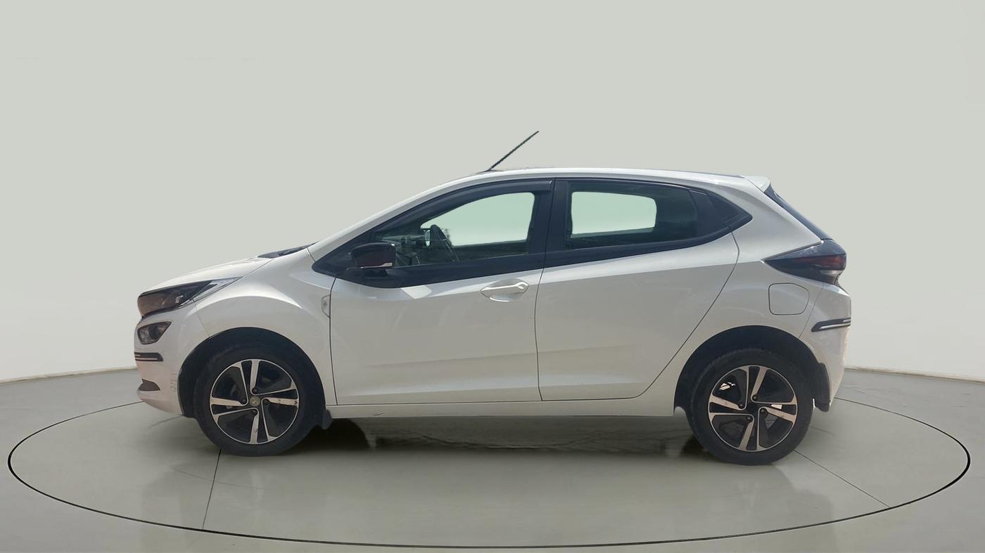 2020 Tata ALTROZ XZ PETROL, Petrol, Manual, 31,690 km, Left Side