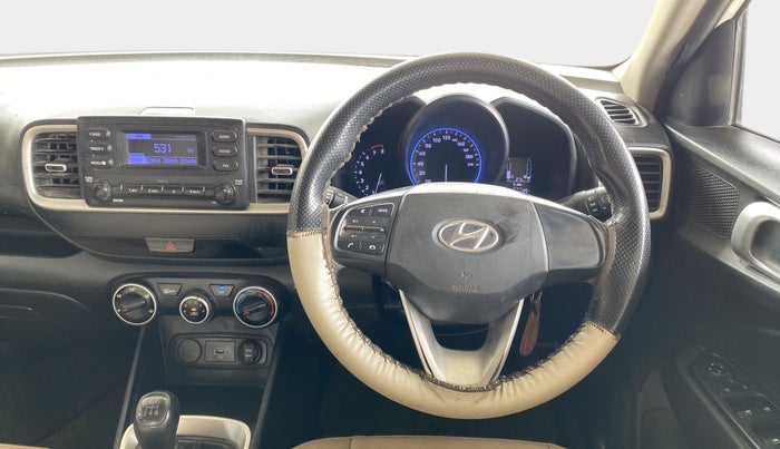 2020 Hyundai VENUE S 1.2, Petrol, Manual, 32,655 km, Steering Wheel Close Up