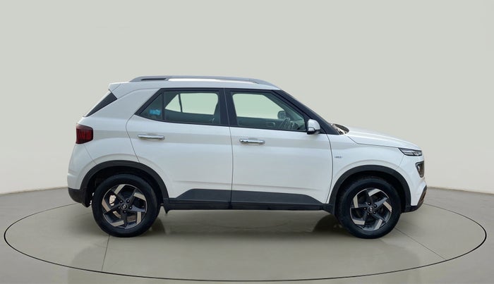 2020 Hyundai VENUE SX PLUS 1.0 TURBO DCT, Petrol, Automatic, 36,397 km, Right Side View