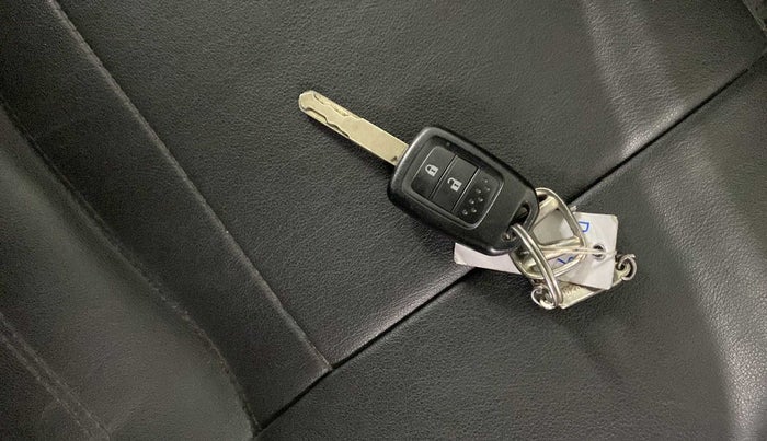 2017 Honda WR-V 1.2L I-VTEC VX MT, Petrol, Manual, 2,848 km, Key Close Up