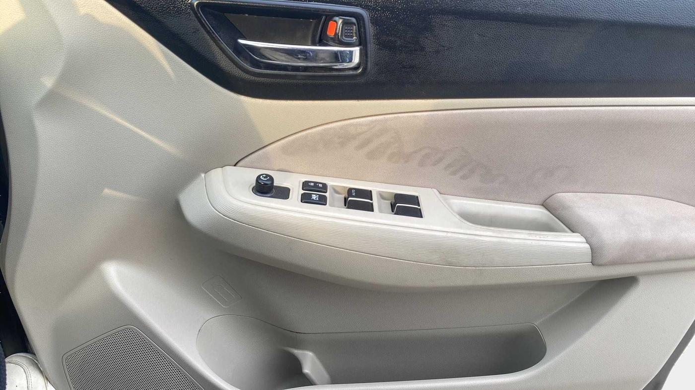 2020 Maruti Dzire VXI, Petrol, Manual, 50,095 km, Driver Side Door Panels Control