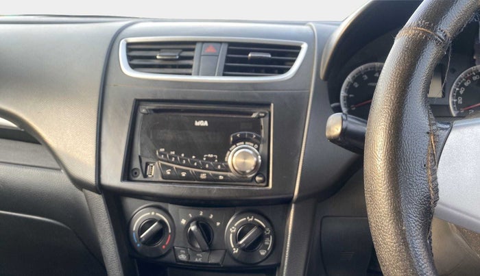 2014 Maruti Swift VXI, Petrol, Manual, 43,662 km, Air Conditioner