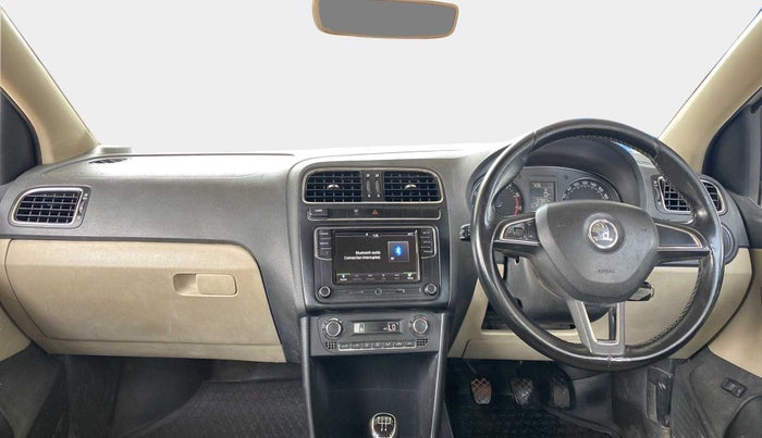 2017 Skoda Rapid STYLE 1.6 MPI, Petrol, Manual, 57,627 km, Dashboard