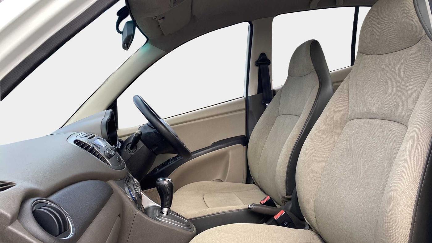 2012 Hyundai i10 SPORTZ 1.2 AT, Petrol, Automatic, 61,621 km, Right Side Front Door Cabin