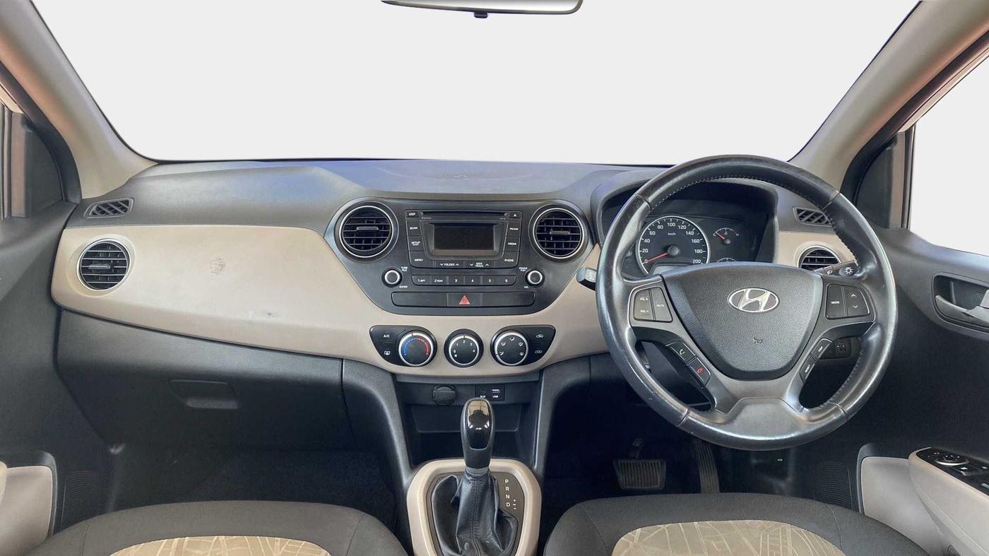 2014 Hyundai Grand i10 ASTA AT 1.2 KAPPA VTVT, Petrol, Automatic, 47,528 km, Dashboard