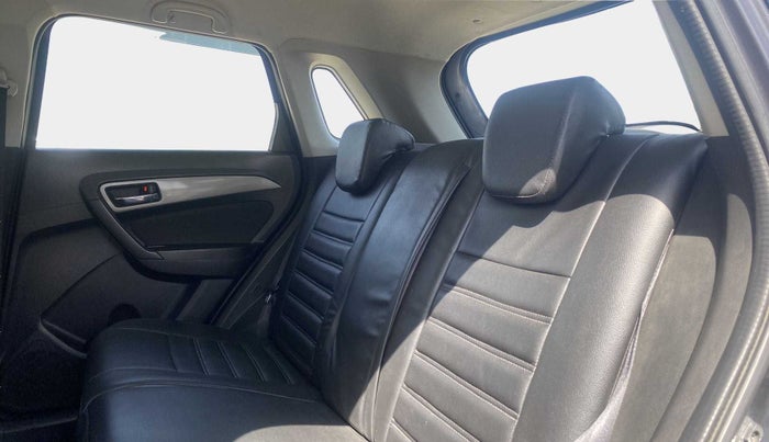 2018 Maruti Vitara Brezza ZDI, Diesel, Manual, 53,837 km, Right Side Rear Door Cabin