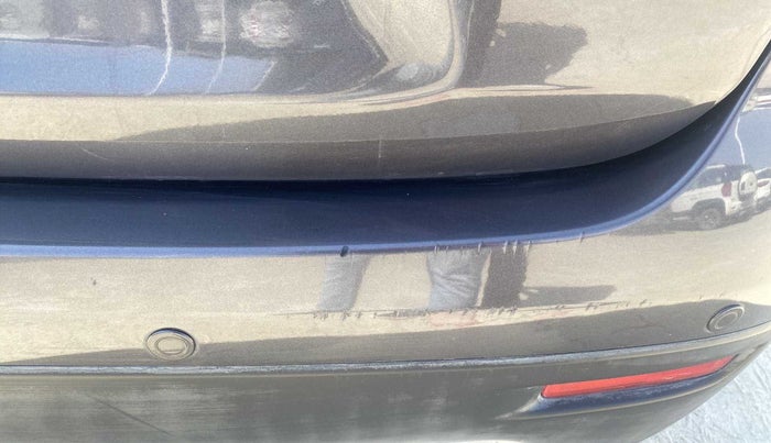 2018 Maruti Vitara Brezza ZDI, Diesel, Manual, 53,837 km, Rear bumper - Minor scratches