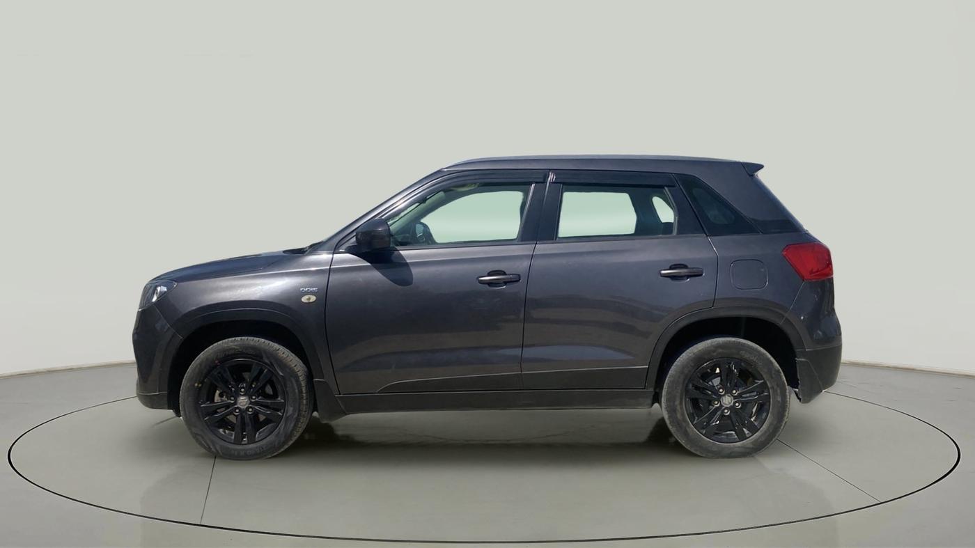 2018 Maruti Vitara Brezza ZDI, Diesel, Manual, 53,837 km, Left Side