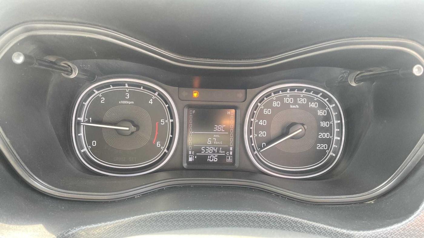2018 Maruti Vitara Brezza ZDI, Diesel, Manual, 53,837 km, Odometer Image