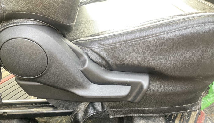 2022 Maruti Celerio ZXI, Petrol, Manual, 23,317 km, Driver Side Adjustment Panel