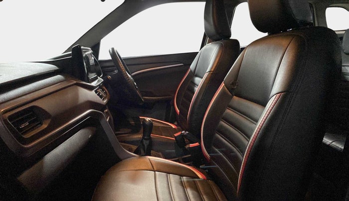 2022 Maruti BREZZA ZXI SMART HYBRID DUAL TONE, Petrol, Manual, 11,537 km, Right Side Front Door Cabin