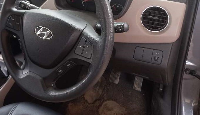 2015 Hyundai Grand i10 SPORTZ 1.2 KAPPA VTVT, Petrol, Manual, 13,589 km, Dashboard - Headlight height adjustment not working