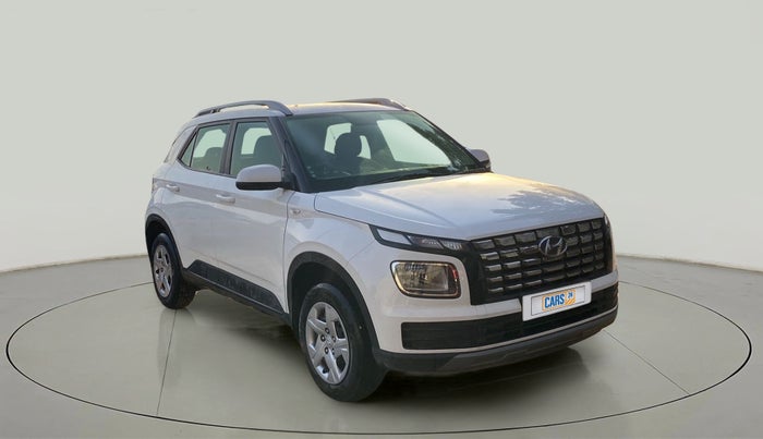 2022 Hyundai VENUE S 1.2, Petrol, Manual, 10,583 km, Right Front Diagonal