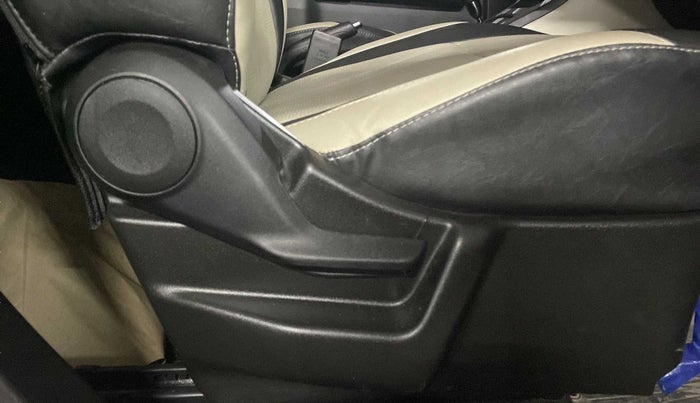 2021 Maruti New Wagon-R ZXI 1.2 AMT, Petrol, Automatic, 8,817 km, Driver Side Adjustment Panel