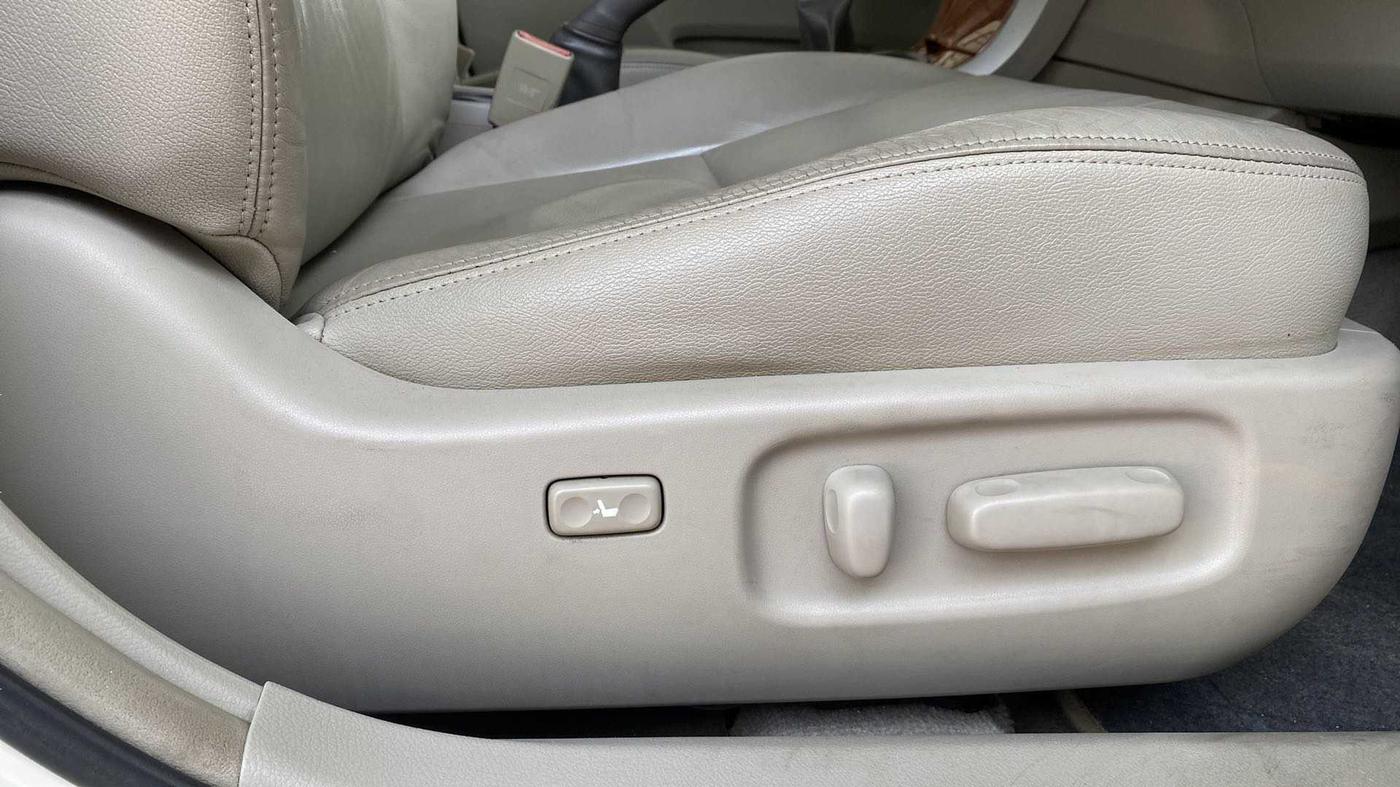 2010 Toyota Corolla Altis GL PETROL, Petrol, Manual, 47,767 km, Driver Side Adjustment Panel