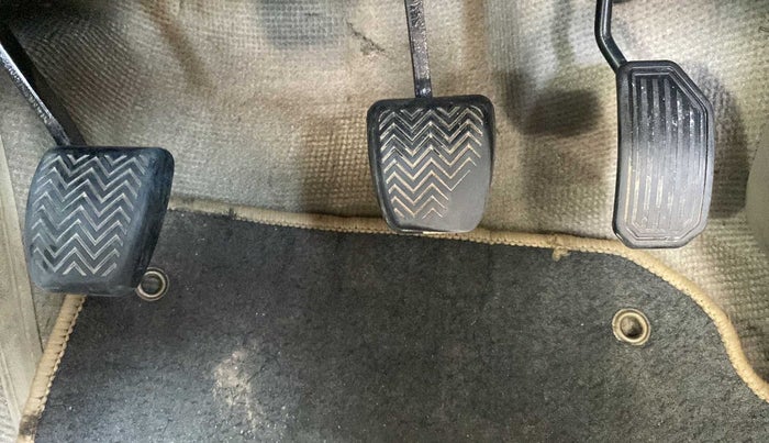 2010 Toyota Corolla Altis GL PETROL, Petrol, Manual, 47,767 km, Pedals