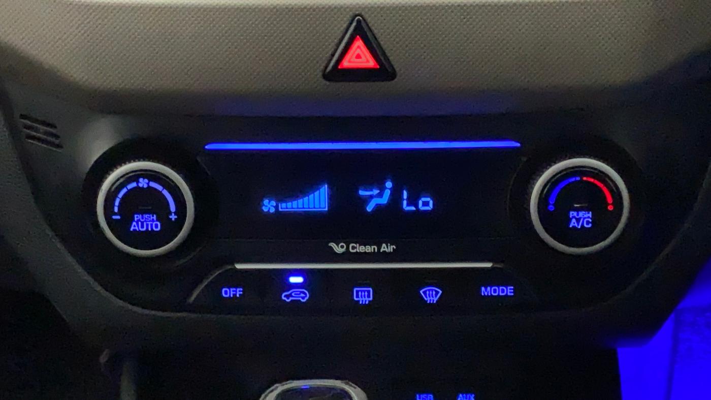 2015 Hyundai Creta SX PLUS AT 1.6 DIESEL, Diesel, Automatic, 55,079 km, Automatic Climate Control
