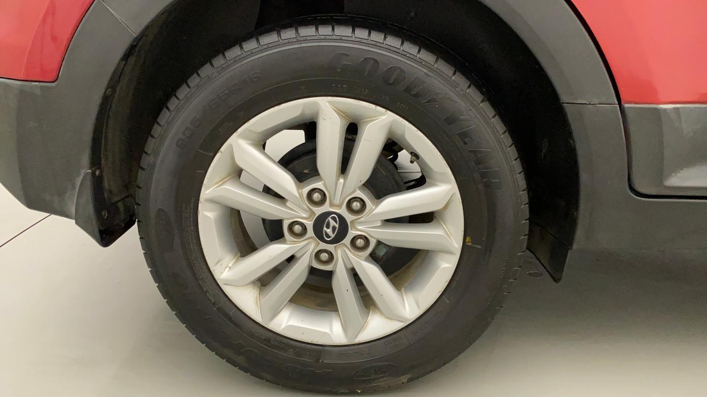2015 Hyundai Creta SX PLUS AT 1.6 DIESEL, Diesel, Automatic, 55,079 km, Right Rear Wheel