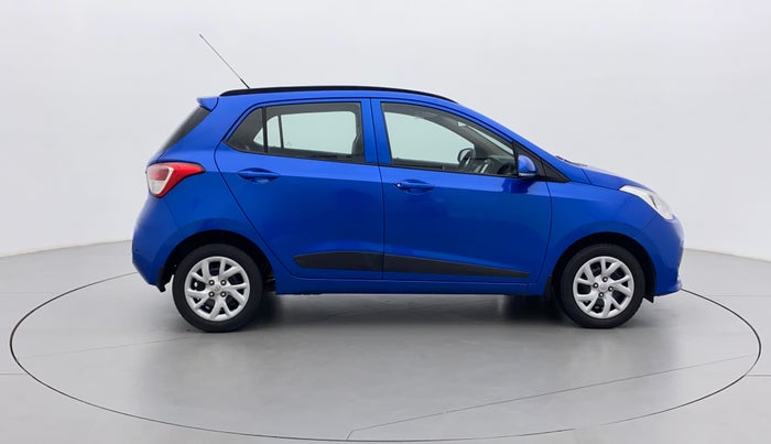 2017 Hyundai Grand i10 SPORTZ (O) 1.2 KAPPA VTVT, Petrol, Manual, 44,592 km, Right Side View