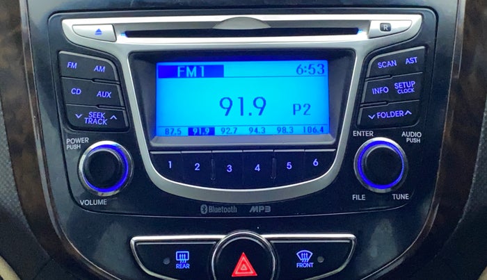 2014 Hyundai Verna FLUIDIC 1.6 CRDI SX, Diesel, Manual, 70,484 km, Infotainment System