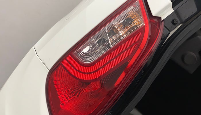 2015 Tata Bolt XMS REVOTRON, Petrol, Manual, 43,142 km, Left tail light - Reverse gear light not functional