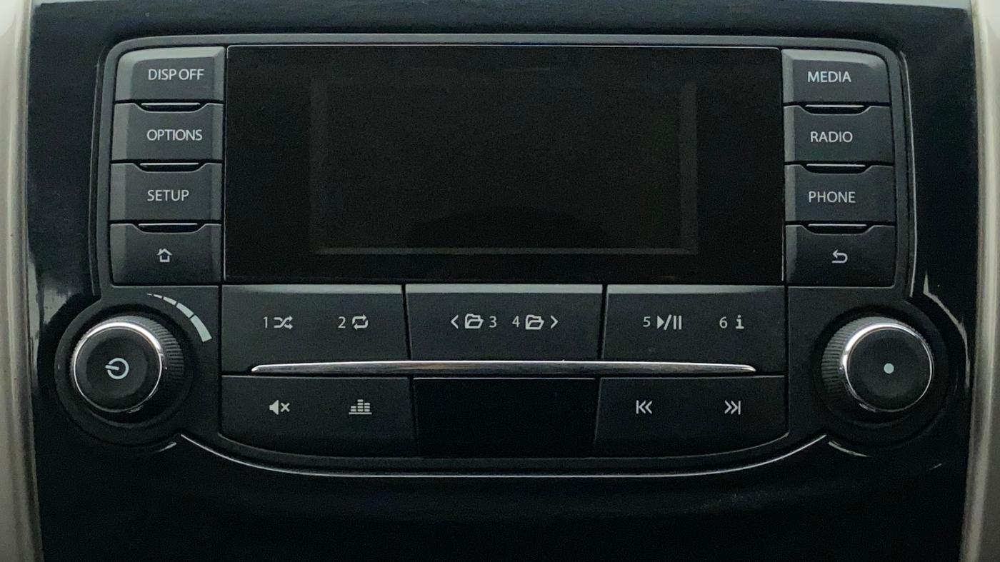 2015 Tata Bolt XMS REVOTRON, Petrol, Manual, 43,142 km, Infotainment System