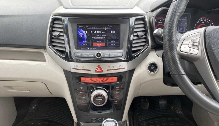 2022 Mahindra XUV300 W8 (O) 1.2 PETROL, Petrol, Manual, 15,039 km, Air Conditioner