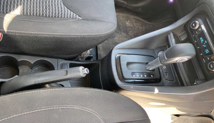 2021 Ford New Figo TITANIUM PLUS 1.2 PETROL AT, Petrol, Automatic, 25,587 km, Gear Lever