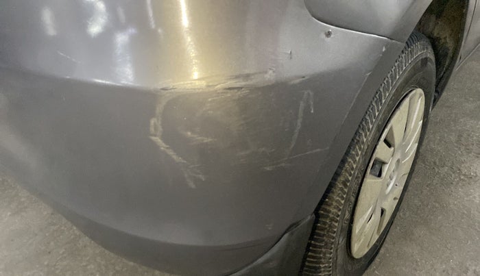 2012 Maruti Swift VXI, Petrol, Manual, 90,006 km, Rear bumper - Paint is slightly damaged