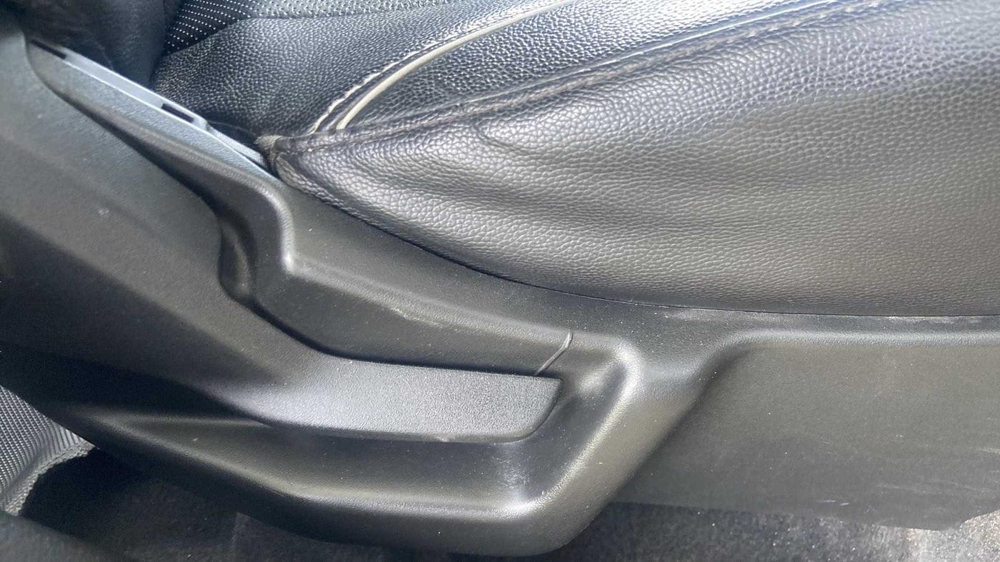 2019 Maruti New Wagon-R ZXI 1.2, Petrol, Manual, 29,326 km, Driver Side Adjustment Panel