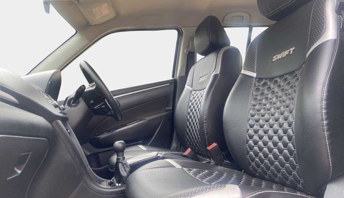 2017 Maruti Swift ZXI, Petrol, Manual, 41,981 km, Right Side Front Door Cabin