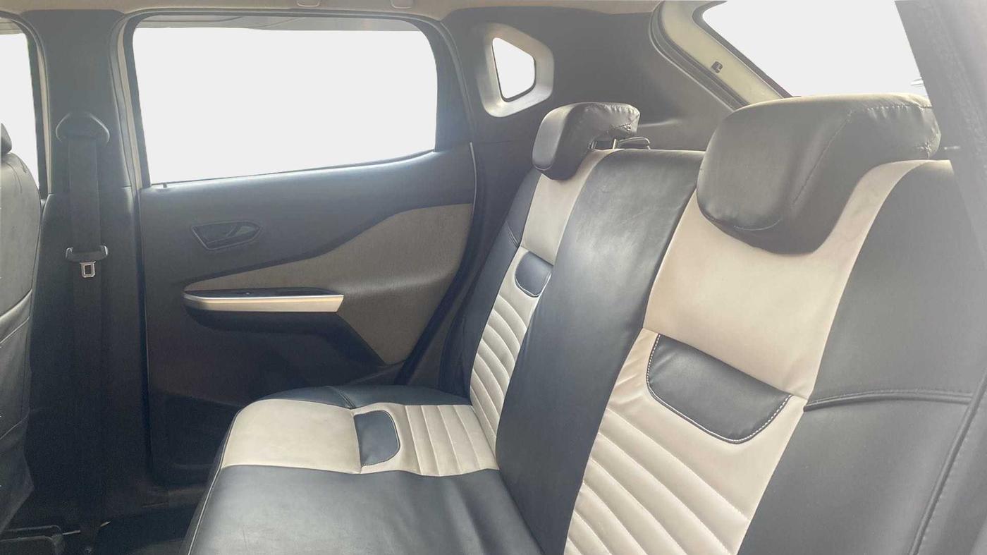 2021 Nissan MAGNITE XE, Petrol, Manual, 16,097 km, Right Side Rear Door Cabin