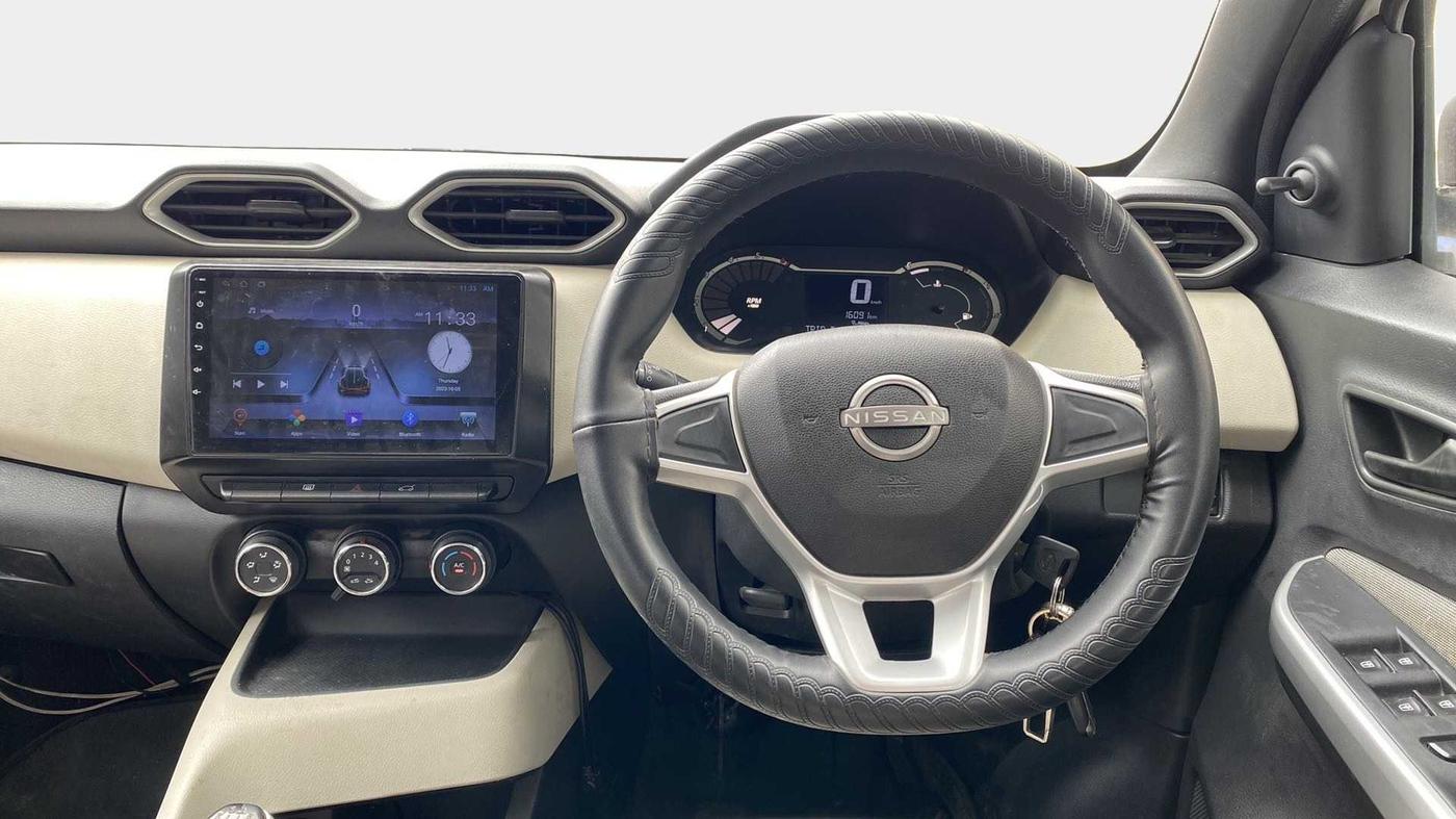 2021 Nissan MAGNITE XE, Petrol, Manual, 16,097 km, Steering Wheel Close Up