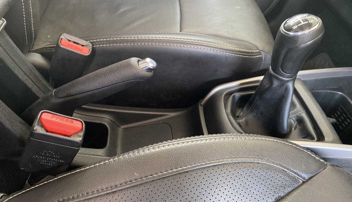 2021 Maruti XL6 ALPHA MT, Petrol, Manual, 34,829 km, Gear Lever