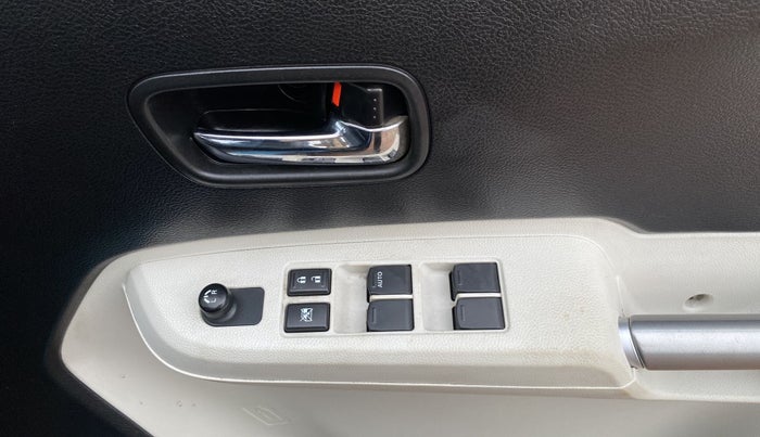 2021 Maruti IGNIS DELTA 1.2, Petrol, Manual, 22,534 km, Driver Side Door Panels Control