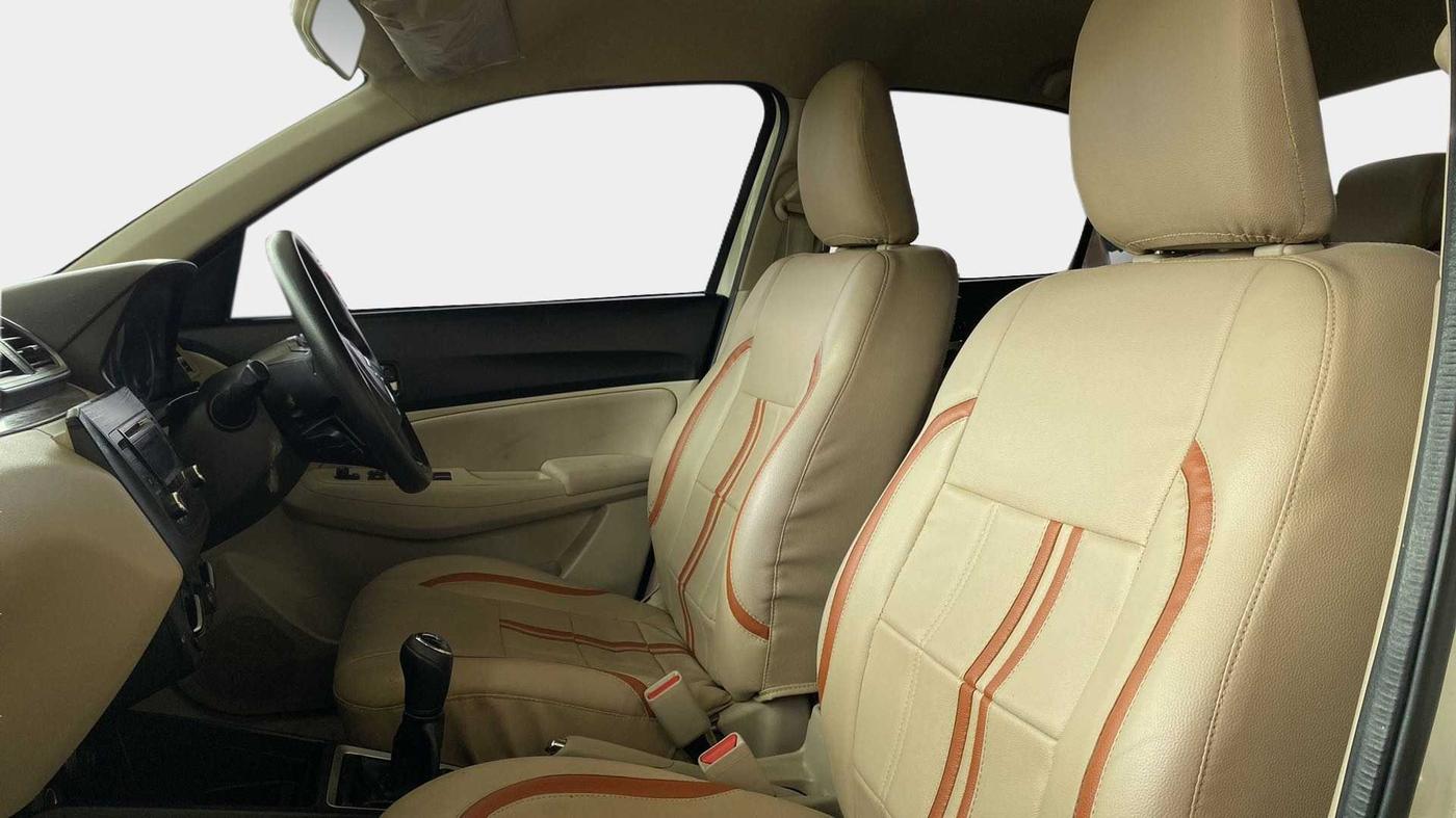 2021 Maruti Dzire VXI, Petrol, Manual, 42,156 km, Right Side Front Door Cabin