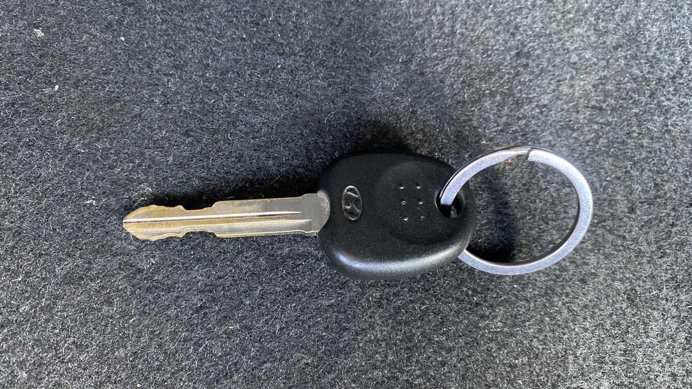 2019 Hyundai NEW SANTRO SPORTZ MT, Petrol, Manual, 20,870 km, Key Close Up