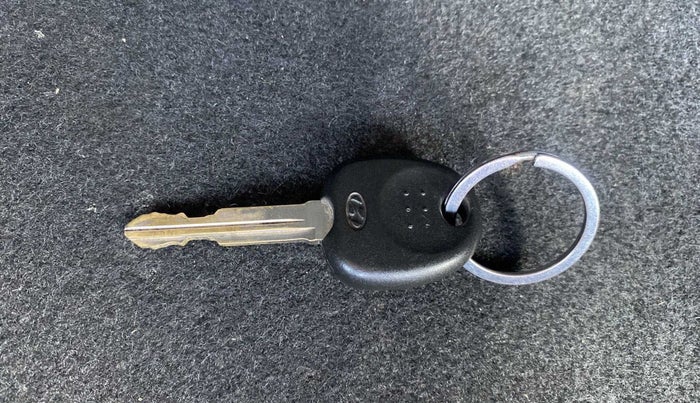 2019 Hyundai NEW SANTRO SPORTZ MT, Petrol, Manual, 20,870 km, Key Close Up