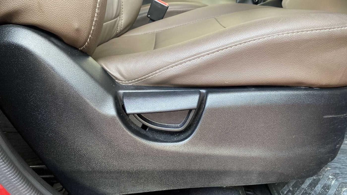 2019 Hyundai NEW SANTRO SPORTZ MT, Petrol, Manual, 20,870 km, Driver Side Adjustment Panel
