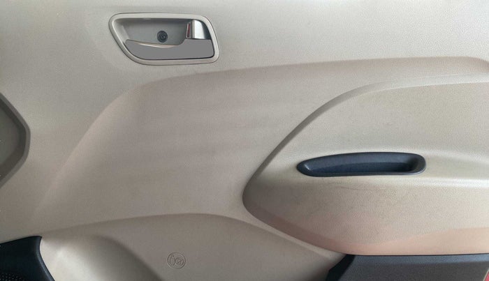 2019 Hyundai NEW SANTRO SPORTZ MT, Petrol, Manual, 20,870 km, Driver Side Door Panels Control