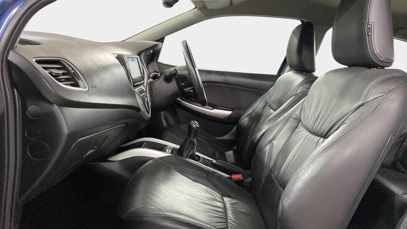 2018 Maruti Baleno ALPHA PETROL 1.2, Petrol, Manual, 24,799 km, Right Side Front Door Cabin