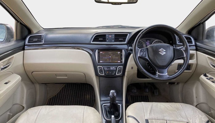2017 Maruti Ciaz ZXI+, Petrol, Manual, 83,947 km, Dashboard