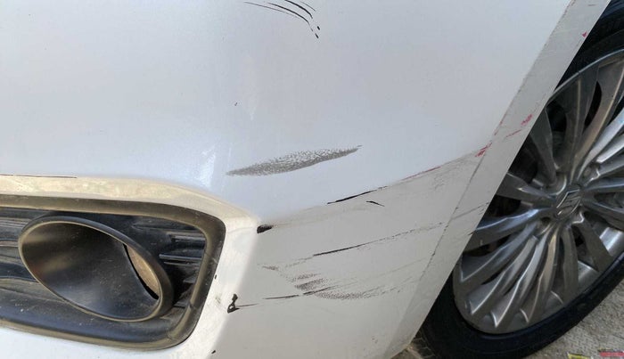 2017 Maruti Ciaz ZXI+, Petrol, Manual, 83,947 km, Front bumper - Minor scratches