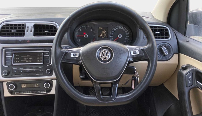 2015 Volkswagen Polo HIGHLINE1.5L, Diesel, Manual, 83,698 km, Steering Wheel Close Up