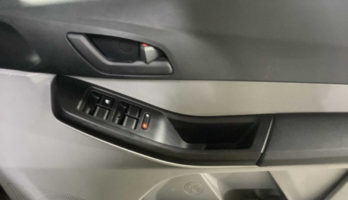 2021 Tata Tiago XTA PETROL, Petrol, Automatic, 4,637 km, Driver Side Door Panels Control
