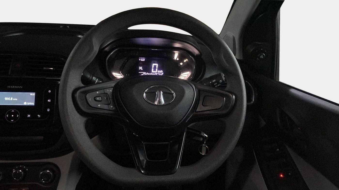 2021 Tata Tiago XTA PETROL, Petrol, Automatic, 4,637 km, Steering Wheel Close Up