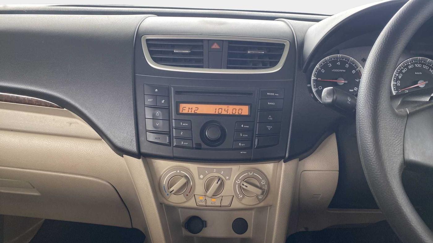 2014 Maruti Swift Dzire VXI, Petrol, Manual, 33,934 km, Air Conditioner