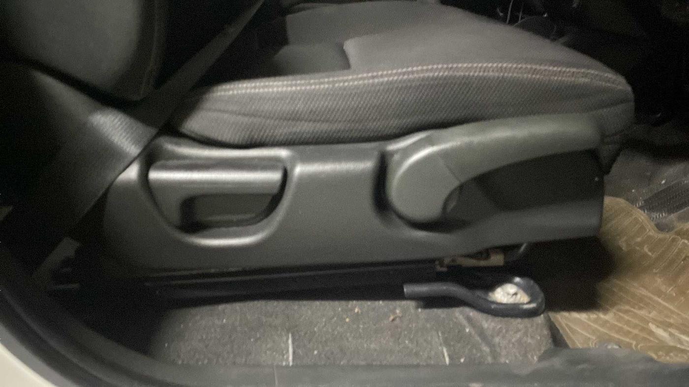 2018 Honda Jazz 1.2L I-VTEC VX, Petrol, Manual, 26,130 km, Driver Side Adjustment Panel