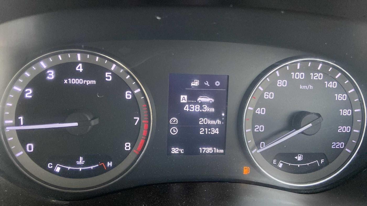 2015 Hyundai Elite i20 ASTA 1.2, Petrol, Manual, 17,339 km, Odometer Image