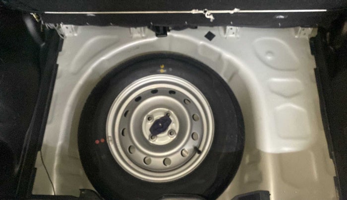 2020 Maruti Swift LXI, Petrol, Manual, 36,198 km, Boot Inside